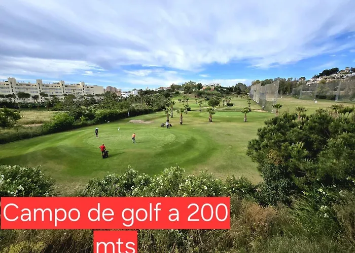 La Colina Estudio Vistas Al Mar Y Sierra, Piscina Y Tren Directo Aeropuerto * Torremolinos