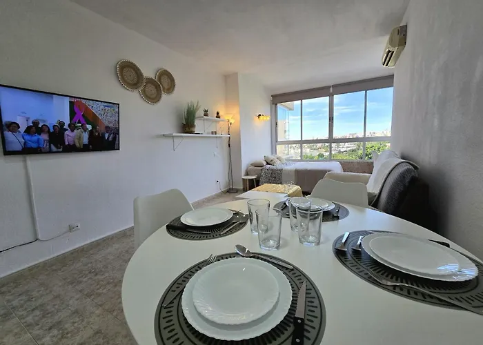 Apartament La Colina Estudio Vistas Al Mar Y Sierra, Piscina Y Tren Directo Aeropuerto