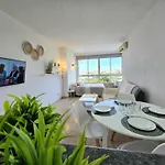 La Colina Estudio Vistas Al Mar Y Sierra, Piscina Y Tren Directo Aeropuerto 公寓