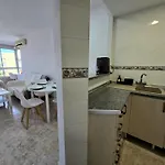 La Colina Estudio Vistas Al Mar Y Sierra, Piscina Y Tren Directo Aeropuerto * Torremolinos