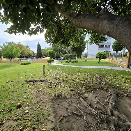 La Colina Estudio Vistas Al Mar Y Sierra, Piscina Y Tren Directo Aeropuerto Appartement *