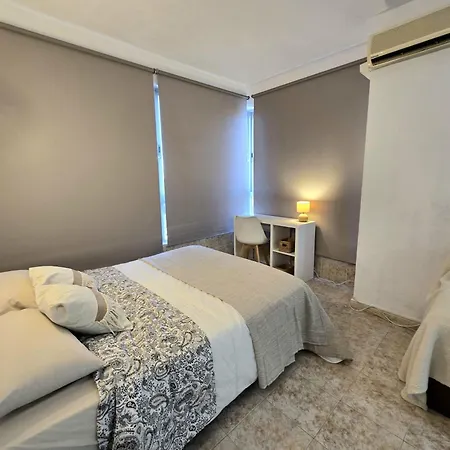 La Colina Estudio Vistas Al Mar Y Sierra, Piscina Y Tren Directo Aeropuerto شقة *