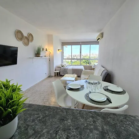 شقة La Colina Estudio Vistas Al Mar Y Sierra, Piscina Y Tren Directo Aeropuerto توريمولينوس