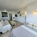 La Colina Estudio Vistas Al Mar Y Sierra, Piscina Y Tren Directo Aeropuerto شقة توريمولينوس